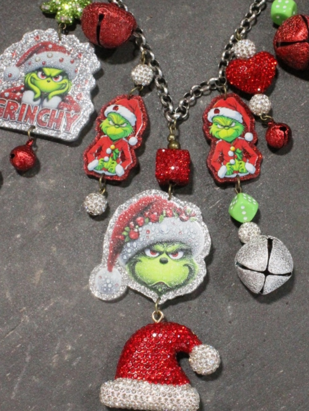 🎉 BOHO Just Grinchy Charm'd Necklace - Picture 6 of 6